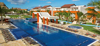 BREPC_EXT_FreestylePool_1-Petite%20vignette.jpg