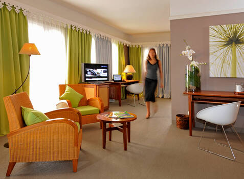 https://img.hotelissima.com/medias/21688-x1920/_.jpg