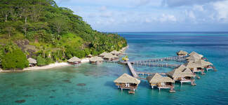 HUH%20Royal%20Huahine%20Aerial%20View%20TMcKenna%20(3)-Petite%20vignette.jpg