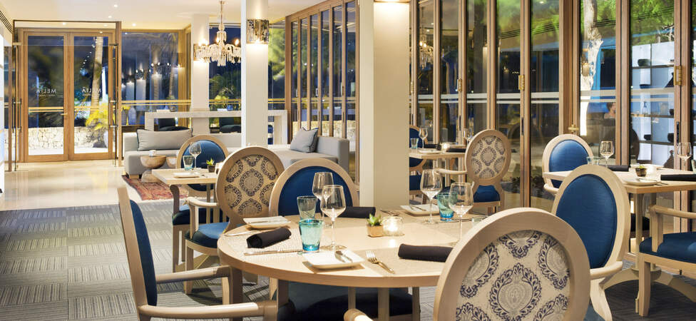 https://img.hotelissima.com/medias/22411-x1920/_.jpg