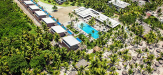 CataloniaRoyalBavaro--Aerial2-Petite%20vignette.jpg