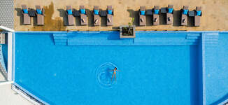 Main%20Pool-1-Petite%20vignette.jpg
