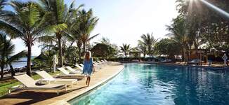 LUX_GG2018_BanyanTreePool378_v2-Petite%20vignette.jpg