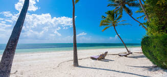 Indigo%20beach%20resort%20Beach%20Frontage%202-Grande.jpg