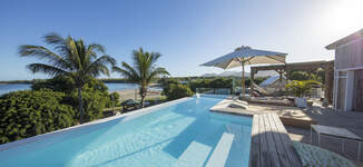 VT-Roof-Top-Pool-Grande%20vignette.jpg