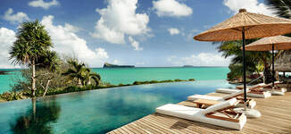 PCBH%20Peninsula%20Pool%20_%20%20Piscine%20Peninsula%205-Petite%20vignette.jpg