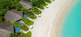 Beach%20Villas%20with%20direct%20access%20to%20lagoon-Petite%20vignette.jpg