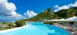 SESXM-EXT-Pool-ST-Petite%20vignette.jpg