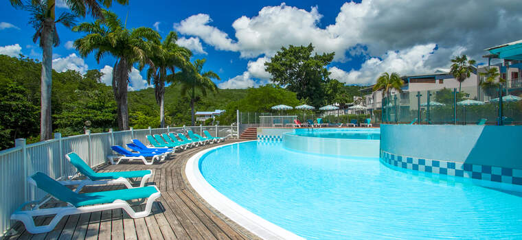 Piscine%20Amandiers%202-Grande%20vignette-1.jpg
