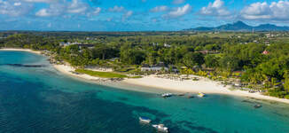 Drone%20shot%20hotel_DJI_0294-Petite%20vignette.jpg