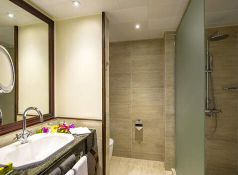 https://img.hotelissima.com/medias/35279-x1920/_.jpg