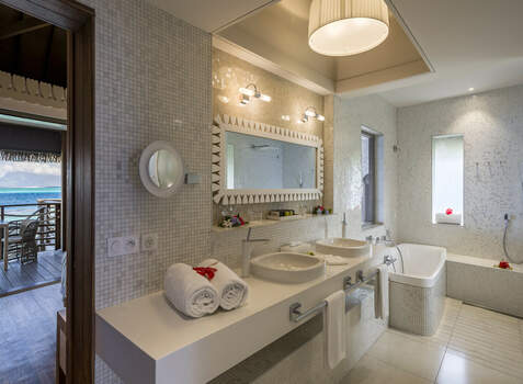 https://img.hotelissima.com/medias/35287-x1920/_.jpg