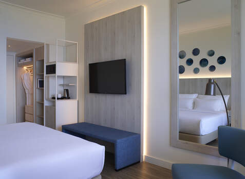 https://img.hotelissima.com/medias/35367-x1920/_.jpg