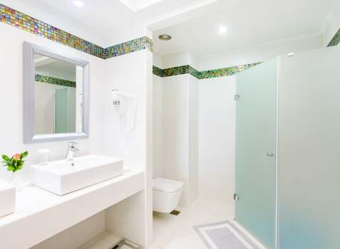 https://img.hotelissima.com/medias/36109-x1920/_.jpg