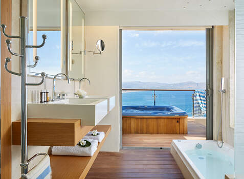 https://img.hotelissima.com/medias/36143-x1920/_.jpg