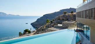 Main%20Swimming%20Pool%201-Grande%20vignette.jpg