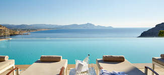 Main%20Swimming%20Pool%202-Grande%20vignette.jpg