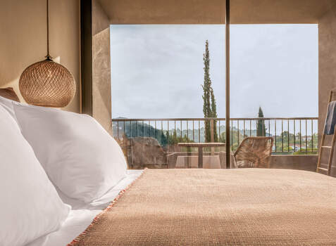 https://img.hotelissima.com/medias/36360-x1920/_.jpg