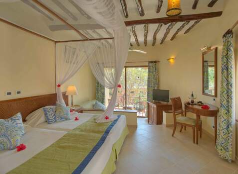 https://img.hotelissima.com/medias/36430-x1920/_.jpg
