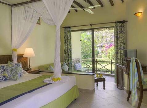 https://img.hotelissima.com/medias/36432-x1920/_.jpg