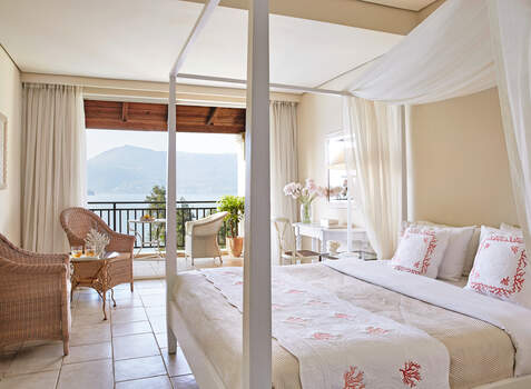 https://img.hotelissima.com/medias/36632-x1920/_.jpg