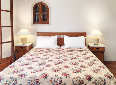 https://img.hotelissima.com/medias/36690-x1920/_.jpg