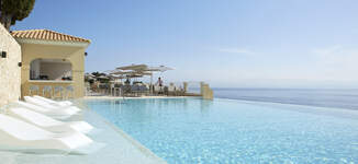 Aquavit%20Pool%20Bar-Grande%20vignette.jpg