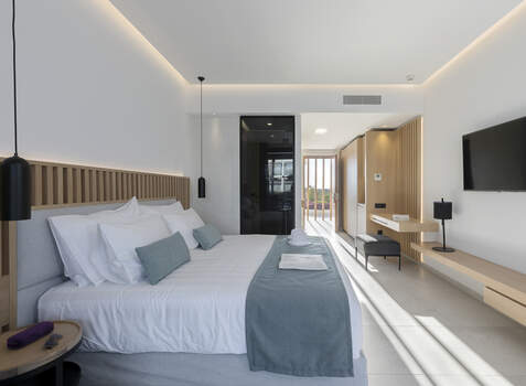 https://img.hotelissima.com/medias/37023-x1920/_.jpg