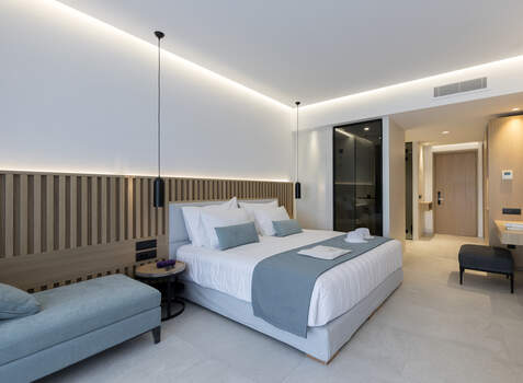 https://img.hotelissima.com/medias/37027-x1920/_.jpg