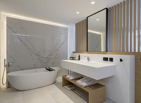https://img.hotelissima.com/medias/37029-x1920/_.jpg