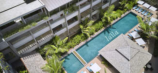 SEZTX_Birdseye%20Pool%201_drone-Petite%20vignette.jpg