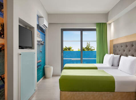 https://img.hotelissima.com/medias/37205-x1920/_.jpg