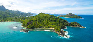 ephelia-seychelles-2016-aerial-view-02_hd-Grande.jpg