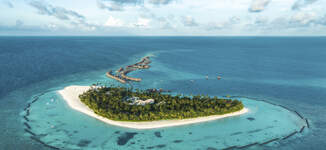 halaveli-maldives-2022-coconut-aerial-01_hd-Petite%20vignette.jpg