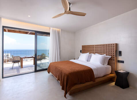 https://img.hotelissima.com/medias/38215-x1920/_.jpg