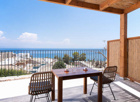 https://img.hotelissima.com/medias/38216-x1920/_.jpg