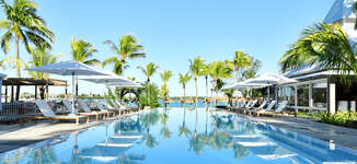 VGB-General%20View-Pool-01-Grande.jpg