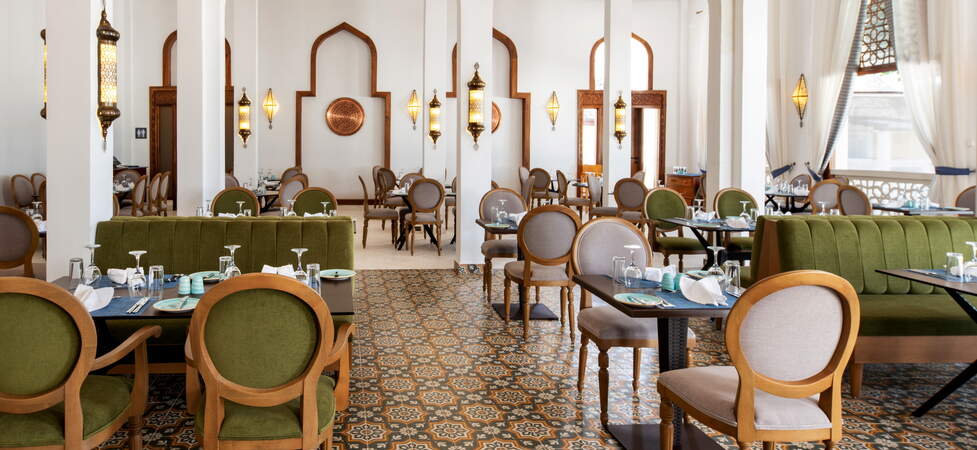 https://img.hotelissima.com/medias/42231-x1920/_.jpg
