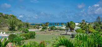 5%20Esmeralda%20Resort%20SXM%20Garden%20and%20Pool-Grande.jpg