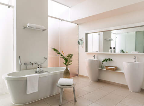 https://img.hotelissima.com/medias/42864-x1920/_.jpg