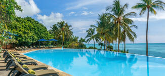 305gMeliaZanzibar-Main%20Infinity%20Pool-Grande.jpg