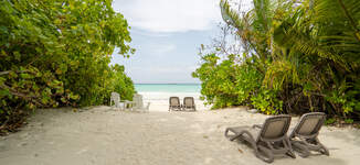 BEACH%20AREA-Petite%20vignette.jpg