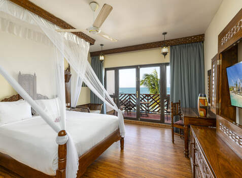 https://img.hotelissima.com/medias/43849-x1920/_.jpg