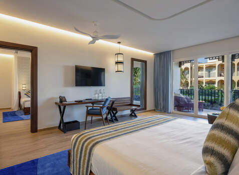 https://img.hotelissima.com/medias/44032-x1920/_.jpg
