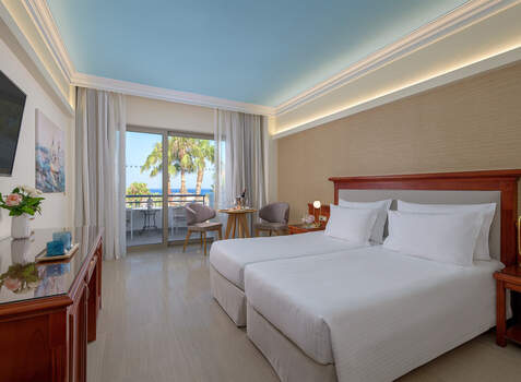 https://img.hotelissima.com/medias/44278-x1920/_.jpg