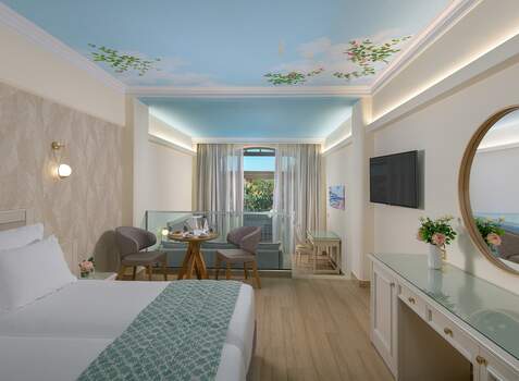 https://img.hotelissima.com/medias/44279-x1920/_.jpg