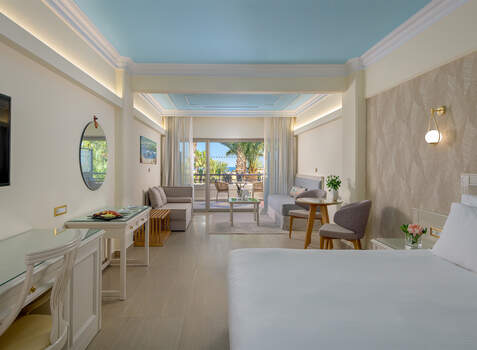 https://img.hotelissima.com/medias/44281-x1920/_.jpg