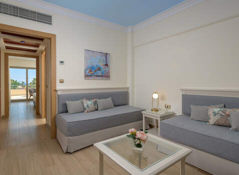 https://img.hotelissima.com/medias/44283-x1920/_.jpg
