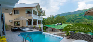 POOL%20AREA%20(2)-Grande.jpg