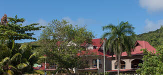 PROPERTY%20VIEW%20FROM%20BEACH-Grande.jpg